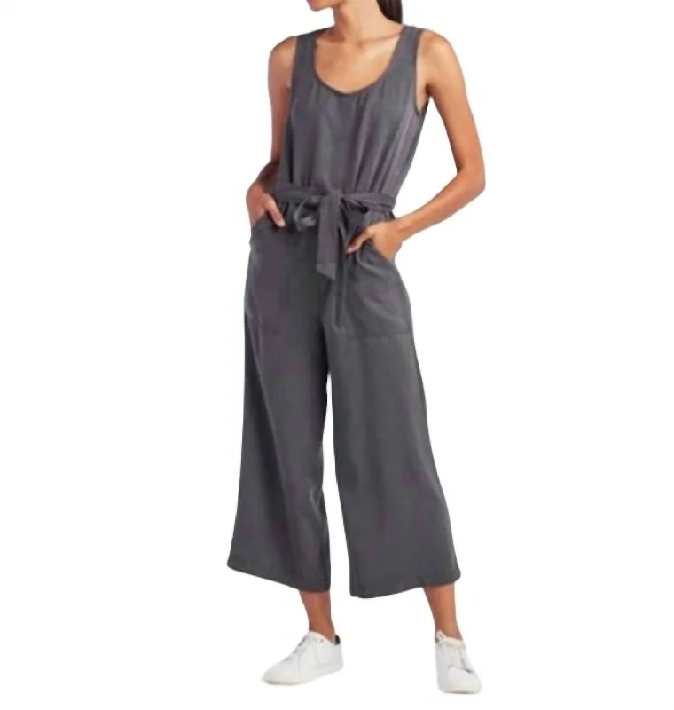 Wide Leg Jumpsuit In Gray